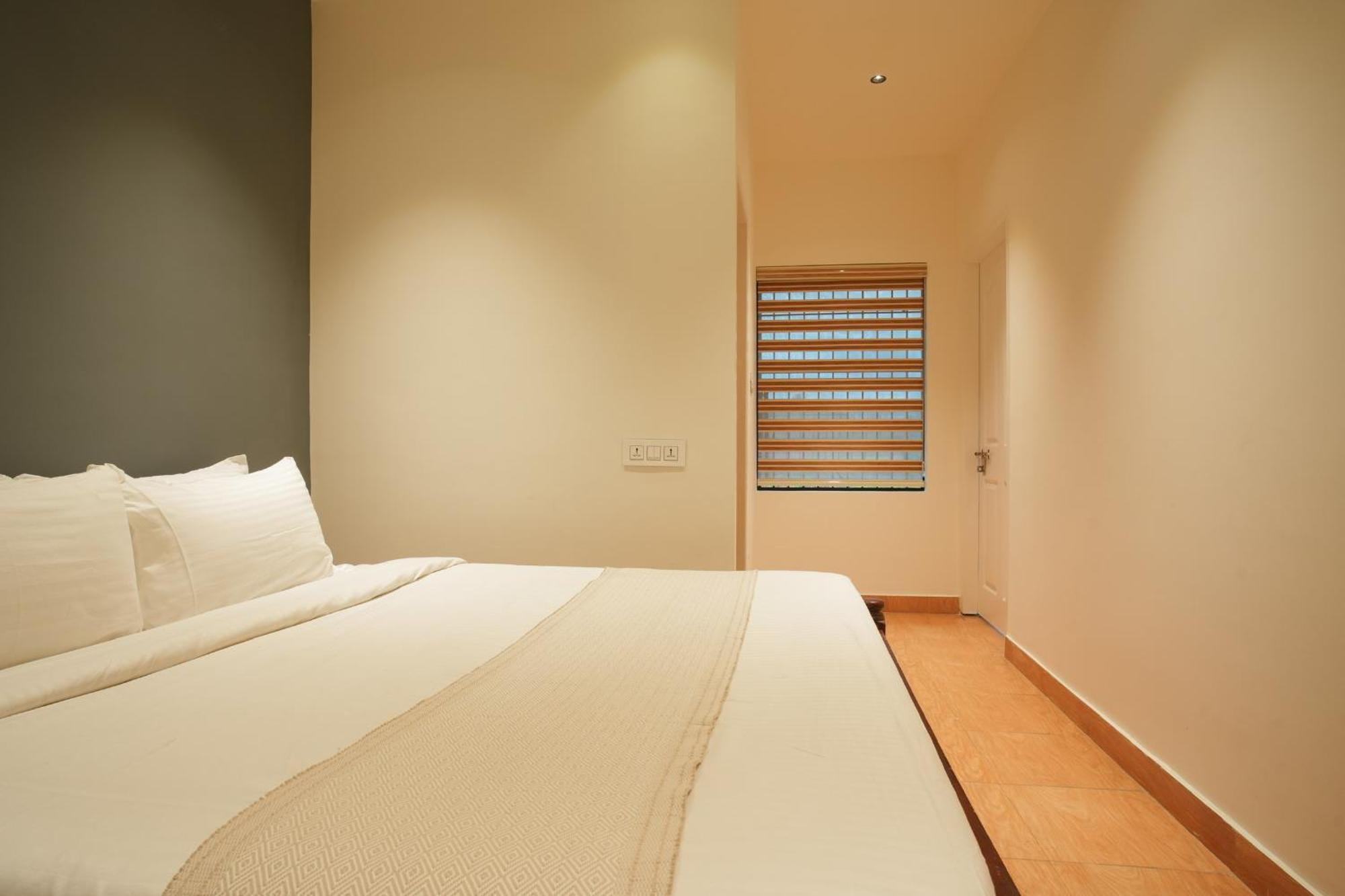 Rasha Residency Hostel Kalpetta Exterior photo